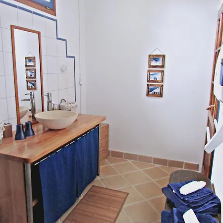 Guest house En Pascot: Charming With Two Additional *