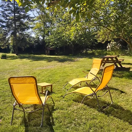 En Pascot - Avec Salle De Bain Privative Et 2 Avec Salle De Bain Commune - Billard, Jardin Et Barbecue - A 10 Min De Villefranche, Nailloux Et Du Canal Du Midi - A Louer Separement Ou Ensemble Penzion