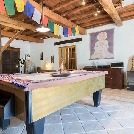 En Pascot - Avec Salle De Bain Privative Et 2 Avec Salle De Bain Commune - Billard, Jardin Et Barbecue - A 10 Min De Villefranche, Nailloux Et Du Canal Du Midi - A Louer Separement Ou Ensemble Penzion