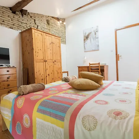 Penzion En Pascot - Avec Salle De Bain Privative Et 2 Avec Salle De Bain Commune - Billard, Jardin Et Barbecue - A 10 Min De Villefranche, Nailloux Et Du Canal Du Midi - A Louer Separement Ou Ensemble