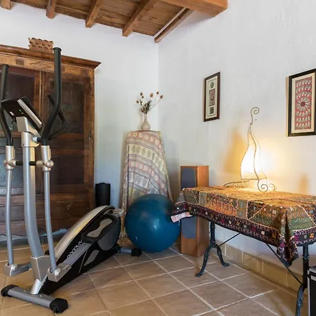 En Pascot - Avec Salle De Bain Privative Et 2 Avec Salle De Bain Commune - Billard, Jardin Et Barbecue - A 10 Min De Villefranche, Nailloux Et Du Canal Du Midi - A Louer Separement Ou Ensemble Penzion