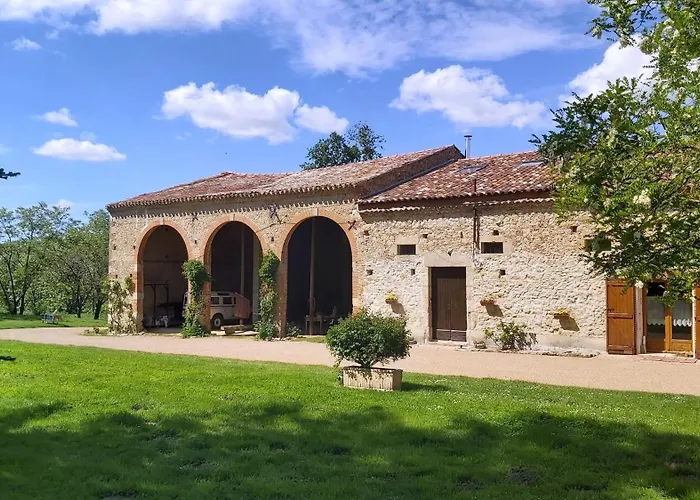 게스트하우스 En Pascot - Avec Salle De Bain Privative Et 2 Avec Salle De Bain Commune - Billard, Jardin Et Barbecue - A 10 Min De Villefranche, Nailloux Et Du Canal Du Midi - A Louer Separement Ou Ensemble