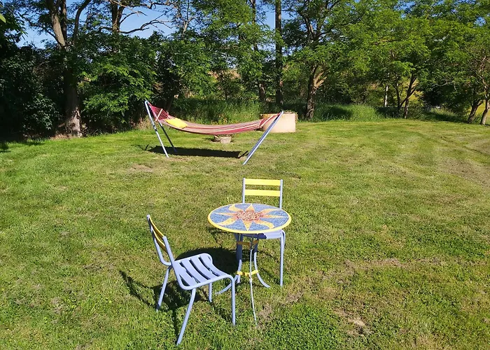 En Pascot - Avec Salle De Bain Privative Et 2 Avec Salle De Bain Commune - Billard, Jardin Et Barbecue - A 10 Min De Villefranche, Nailloux Et Du Canal Du Midi - A Louer Separement Ou Ensemble Penzion 3*