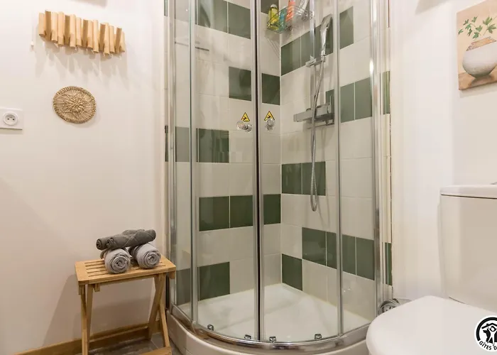 게스트하우스 En Pascot - Avec Salle De Bain Privative Et 2 Avec Salle De Bain Commune - Billard, Jardin Et Barbecue - A 10 Min De Villefranche, Nailloux Et Du Canal Du Midi - A Louer Separement Ou Ensemble