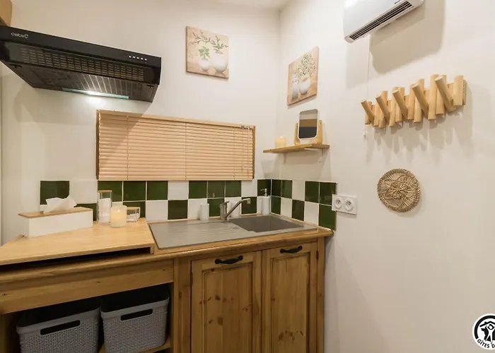 En Pascot - Avec Salle De Bain Privative Et 2 Avec Salle De Bain Commune - Billard, Jardin Et Barbecue - A 10 Min De Villefranche, Nailloux Et Du Canal Du Midi - A Louer Separement Ou Ensemble Lagarde (Haute-Garonne)